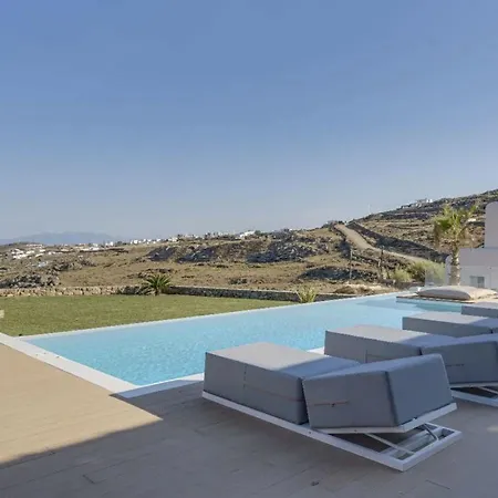 Five Bdr House View And Pool Holiday home *